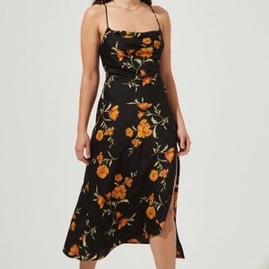 ASTR The Label Gaia Floral Midi Dress